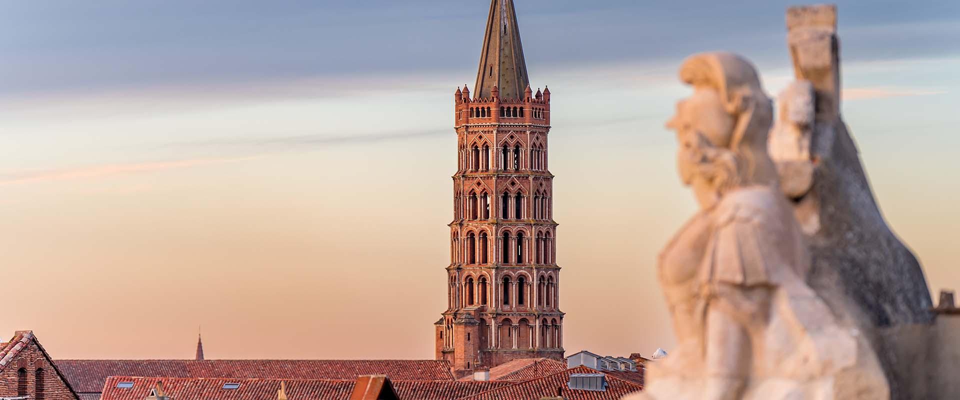 Toulouse, le clocher de la basilique Saint-Sernin