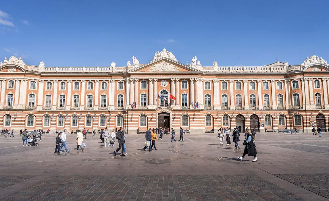 Invest in Toulouse, la place du Capitole